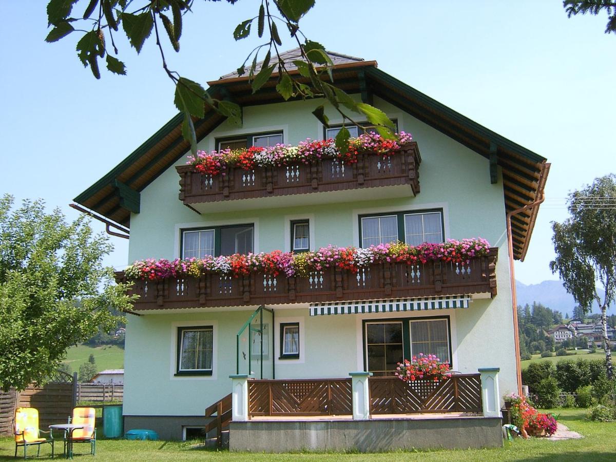 Haus Bauer Appartment I Mit Balkon Mariapfarr Bagian luar foto